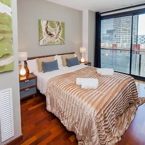 https://victoria-diagonal-mar-barcelona.catalonia-hotels.com