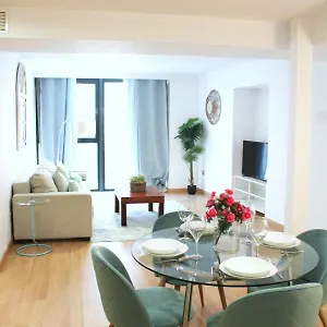 https://apartamentos-albareda-24.es-andalucia.com